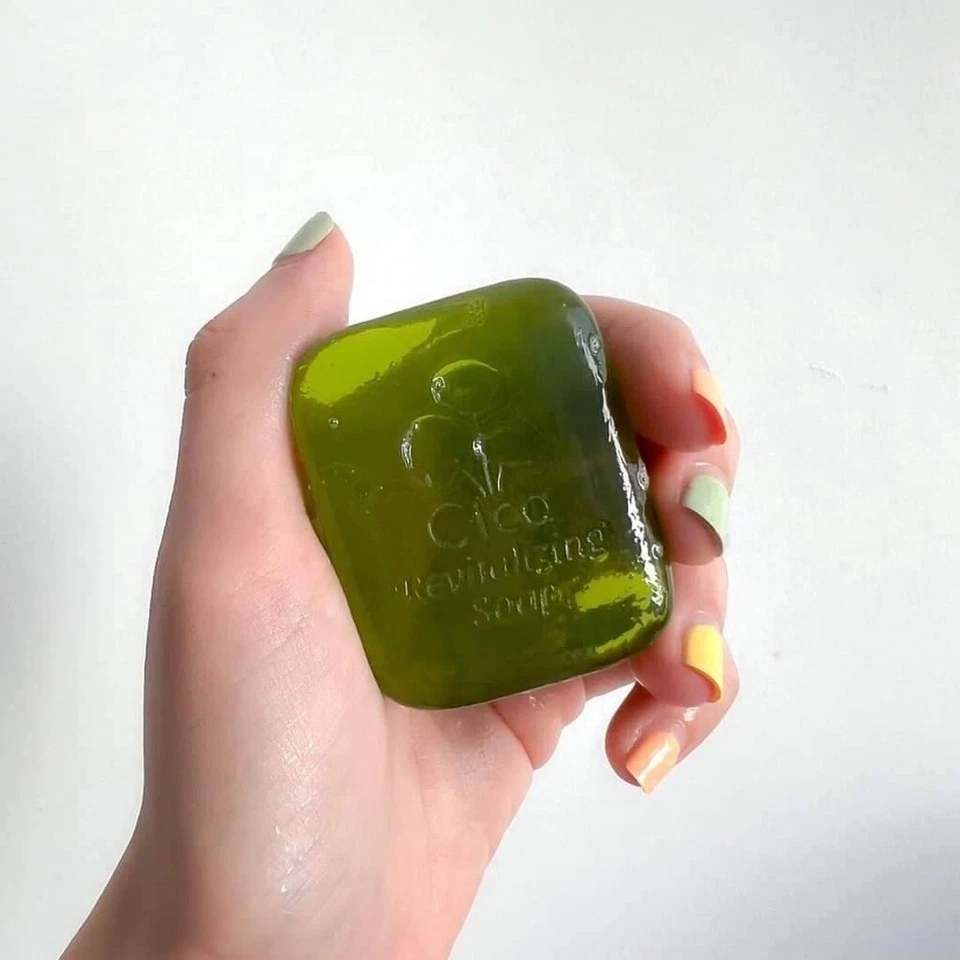 12x Cica Revitalizing Soap Centella asiatica Revitalizing organic extracts 50g